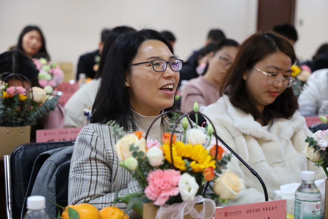 1A88C7B24709DC7175EDF00F668_33841095_1F680