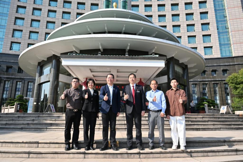 D2A50C07BAC12A0C5E68D8F3B5C_6D547B82_1E9C3