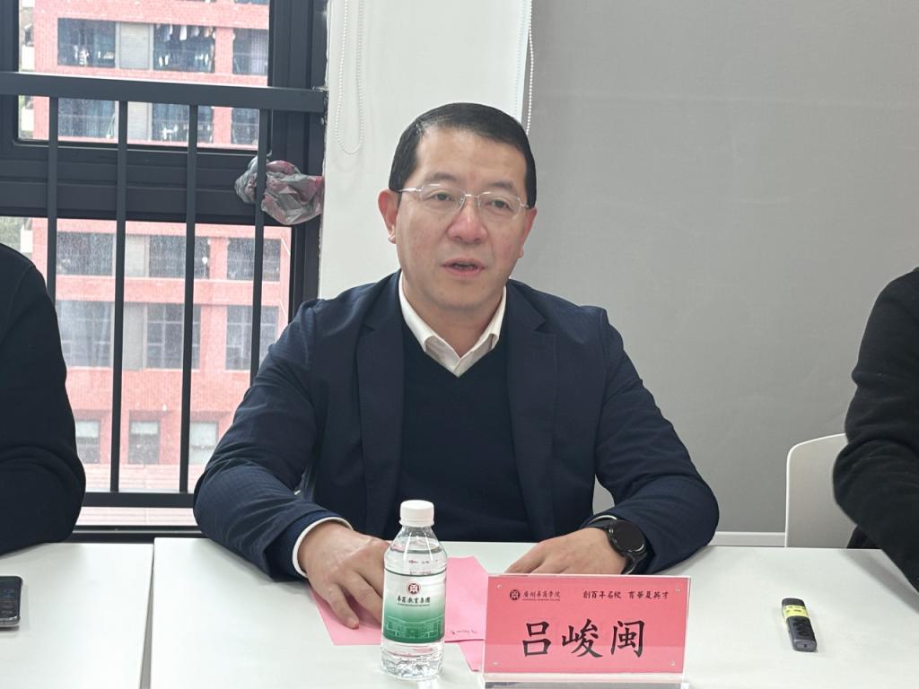 F42575AC09573A688CFC97ABF74_2A3FE2D8_118D0