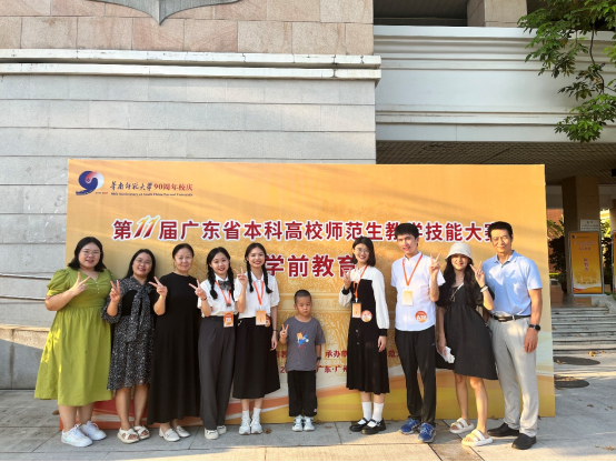 906D0DB2DB593D0D5730F61F4B2_38E61EF0_E18C0