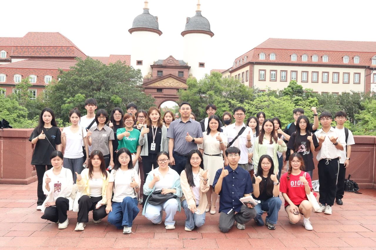 5385F36458D2965505257502920_42E98EB5_387FA