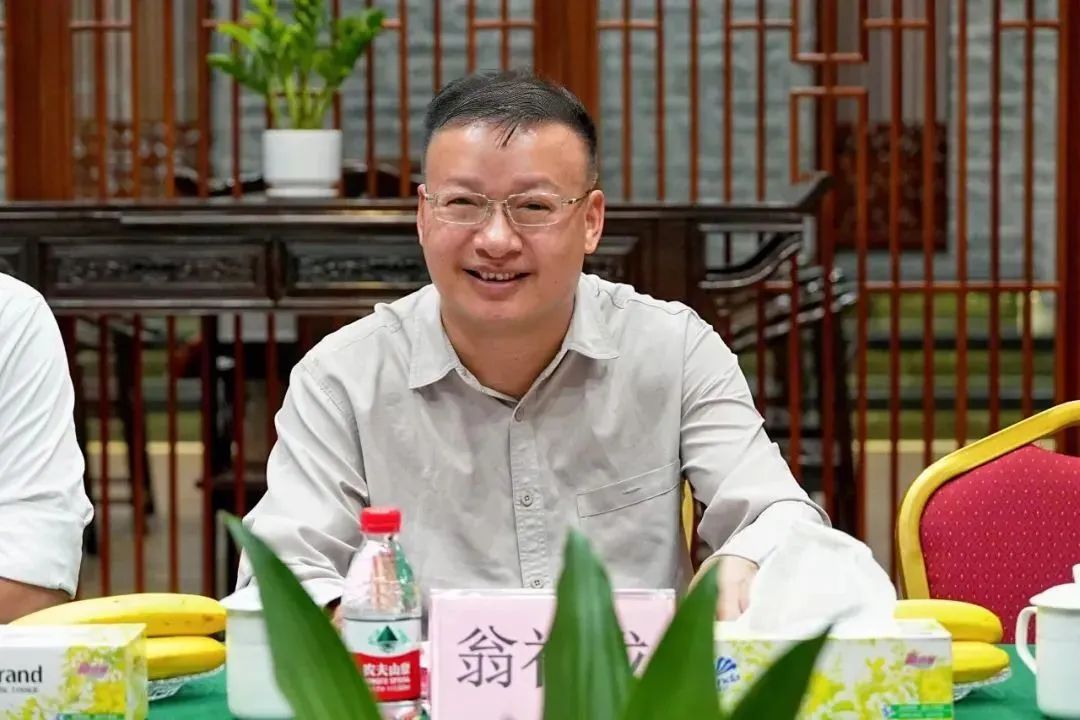 FC95E7FE2DB160A4439DBF33AED_8183D369_198E8