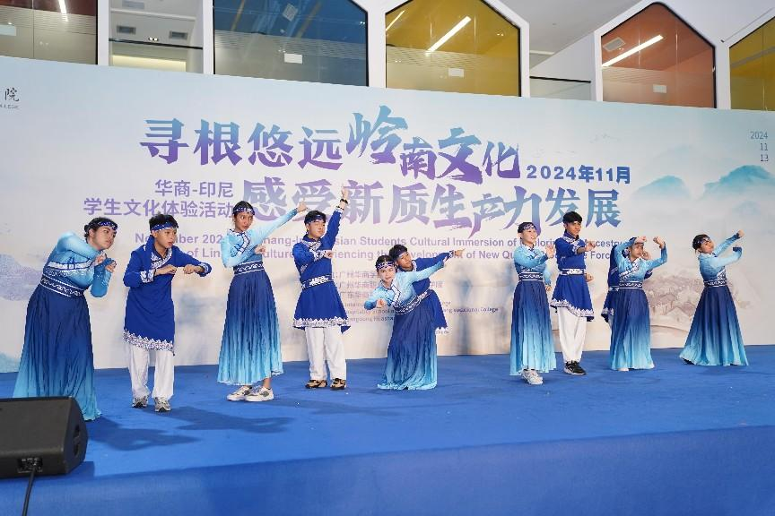 9F34019DA50E36BF0F74B61DEDE_B6CBBBA6_9A1AE