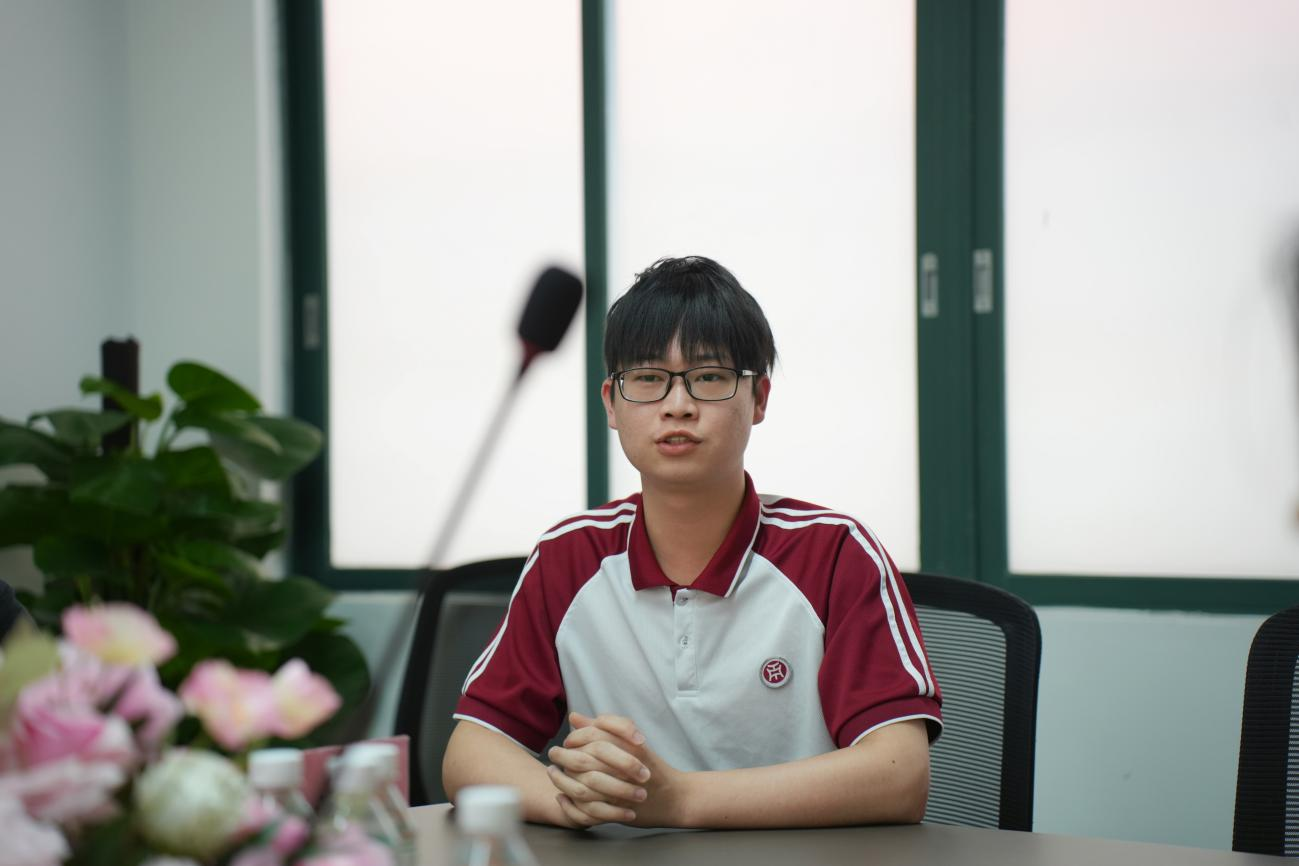 F9BA641ED39760D2802D24D22D3_149674F9_8B04B F9BA641ED39760D2802D24D22D3_149674F9_8B04B