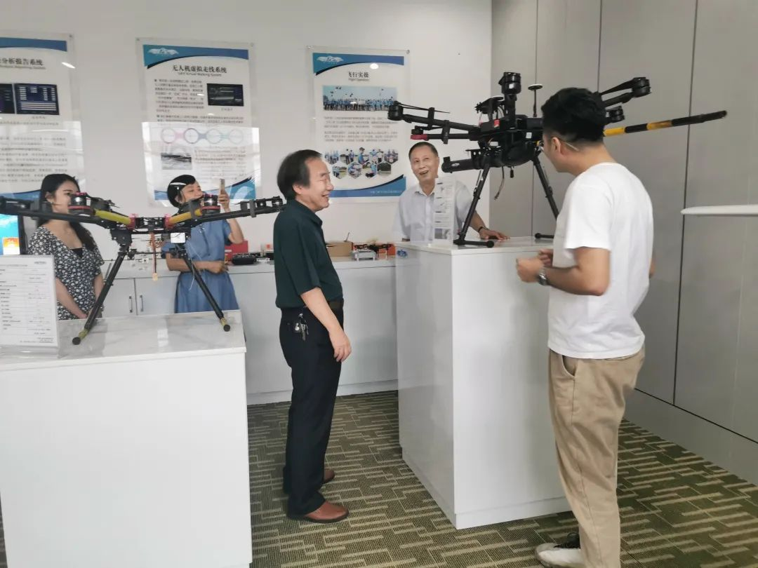 321B0ADE71ABED8A1101FD1C507_9AA3AA1C_AE289