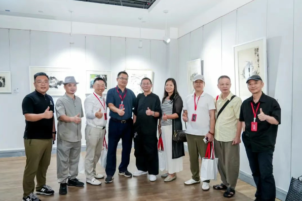 F593089F56ABD36273A4F1B9157_CBBCAE18_6D369