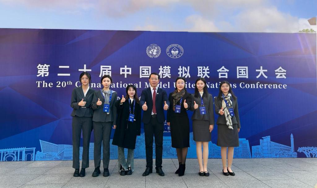 DD4913E74EDD9EAB6CA36C3338C_67BD59C3_13400