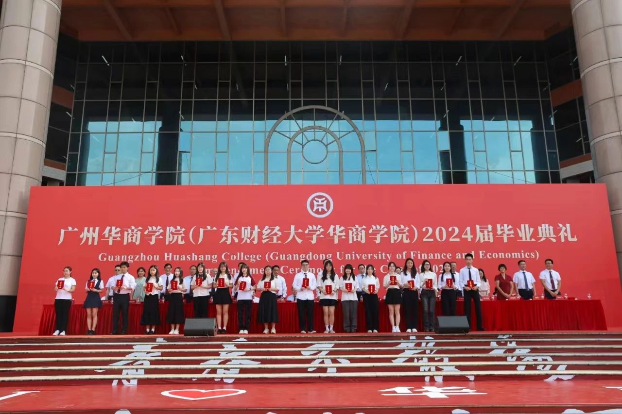 8D5090E35E4D69B5FFF8915F663_10850FDA_25AD9