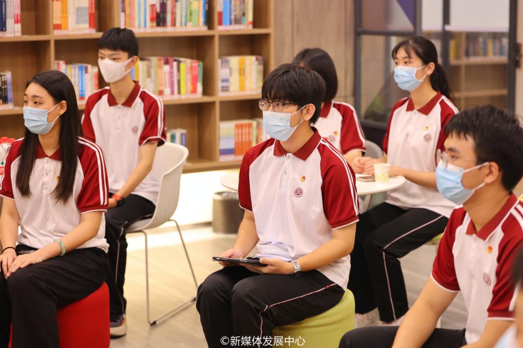 5BDF4661CA287F95F9F99E984E6_24F9D9B7_15765