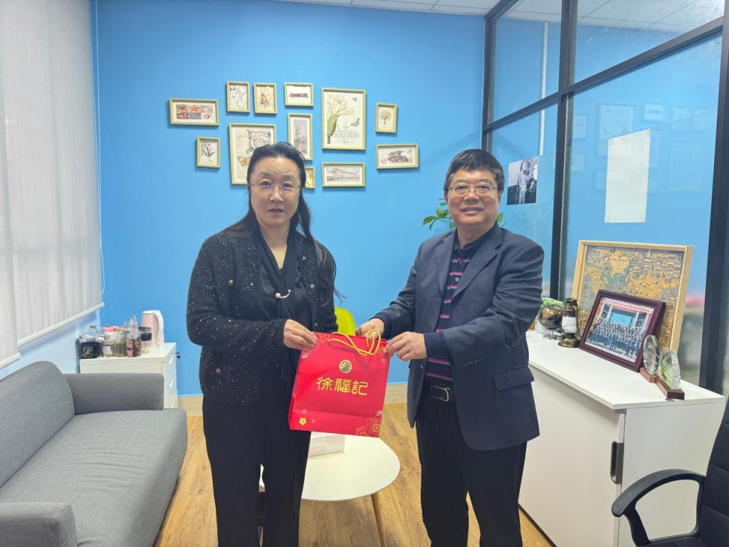 52BAB0AC22AF3C85CC57C07AB2B_FDE239D0_15225