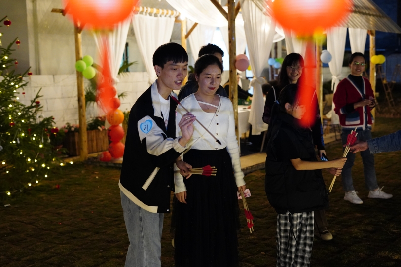 22F231E9875CD7D6141CF259281_16F87D0C_4B8F0