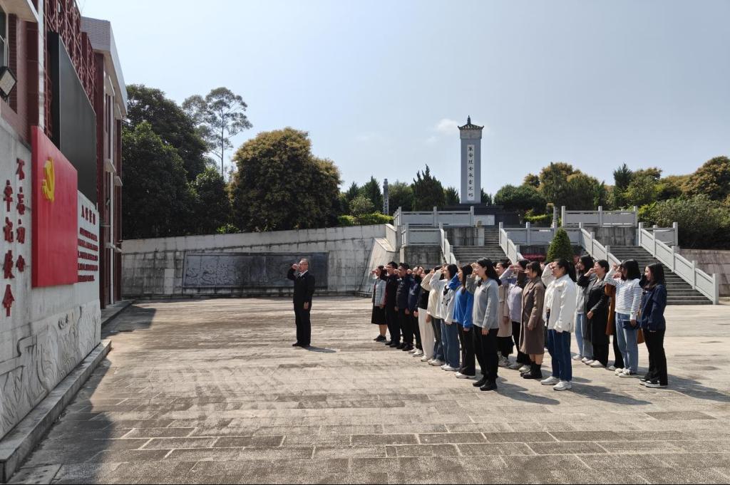 6F2957C3EF46551A88ED6DA8EAD_088AA5BD_1C770 6F2957C3EF46551A88ED6DA8EAD_088AA5BD_1C770