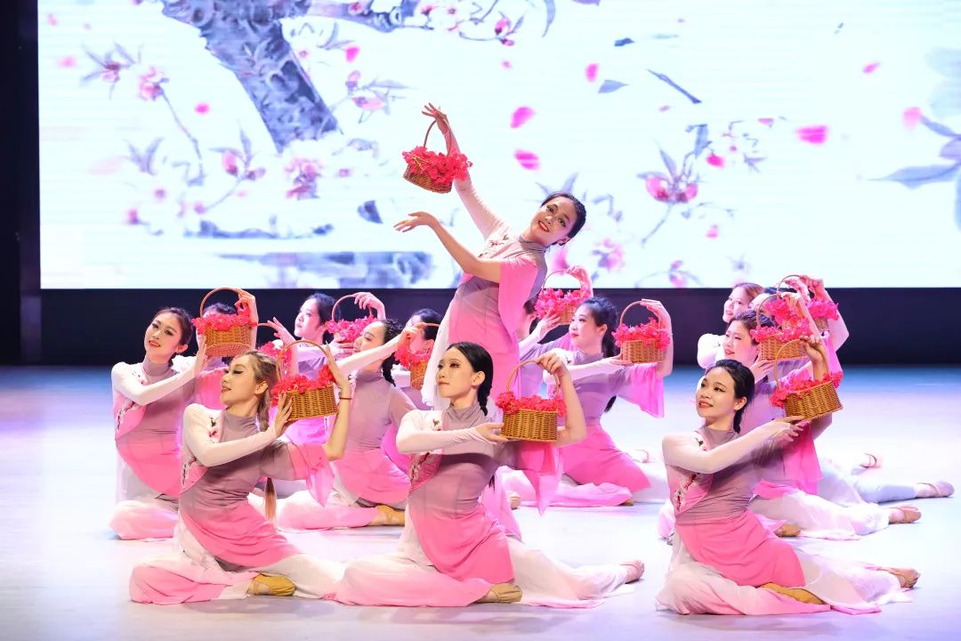 84AEB689F5A374C257F06DD781F_E7669FB6_1ADF0