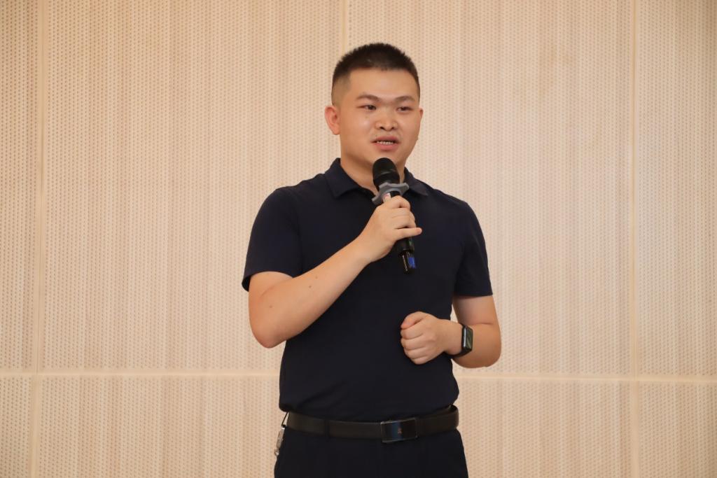 3B8B24F9E56913BDB8345FB19DE_70DFC7BD_14D8D