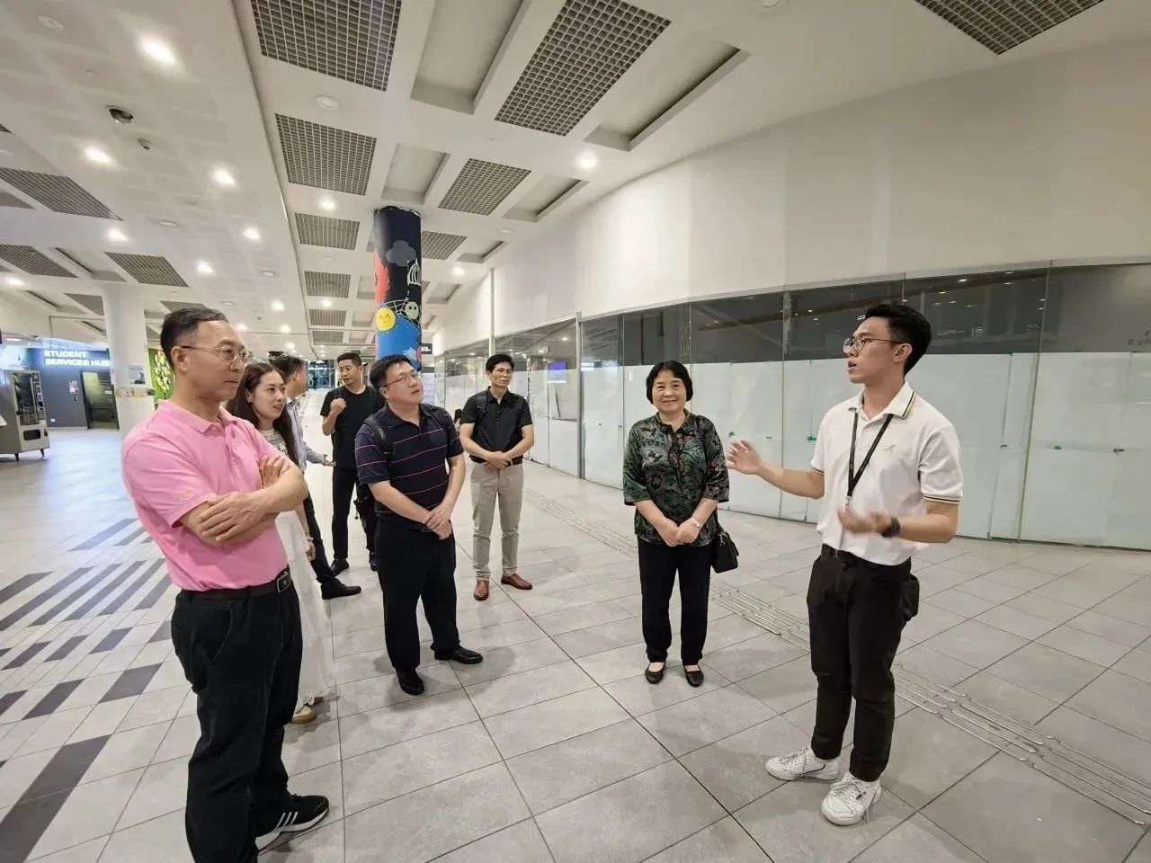 5F2E2EEAD1000240E8B1CD05AC5_90ECBCC6_28AF4