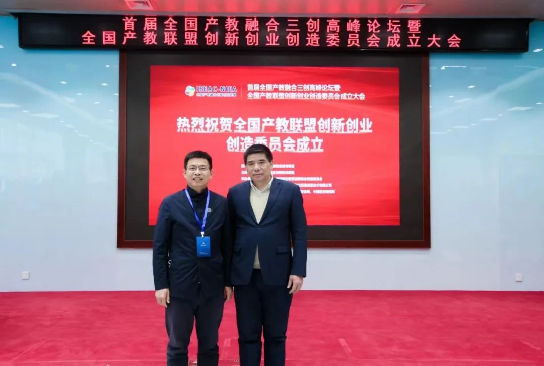 4C25FA15A22DFDB02BE03829C03_EB44E4AA_90B76