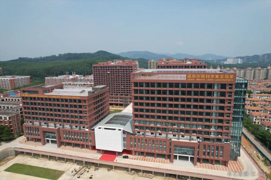 1037E5F611A5C3BBB22043C1F8A_BC3B47E5_1A7F6