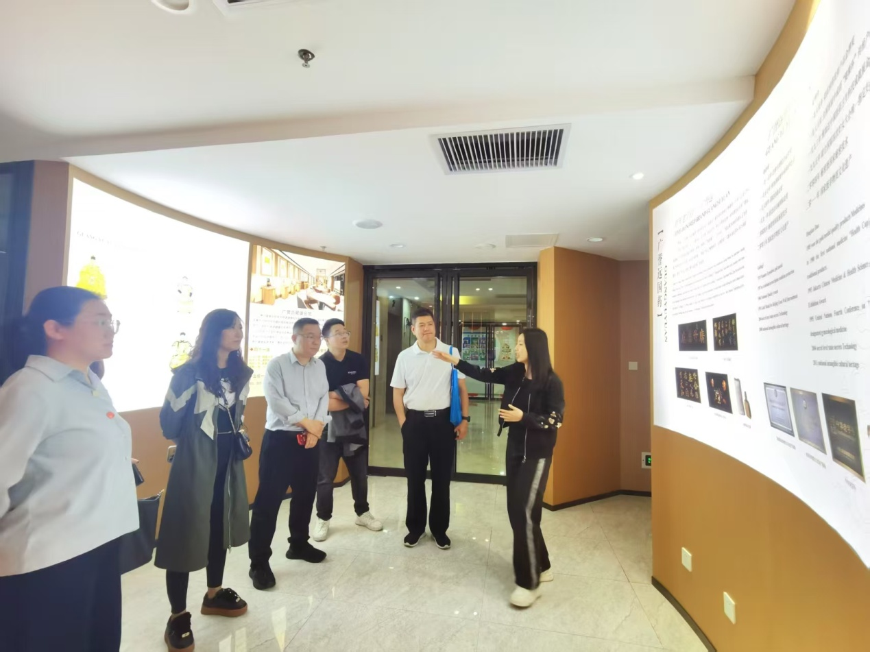 8B97FDFF8EA7D5A455851BB29C0_BEFE4339_D4A91 8B97FDFF8EA7D5A455851BB29C0_BEFE4339_D4A91