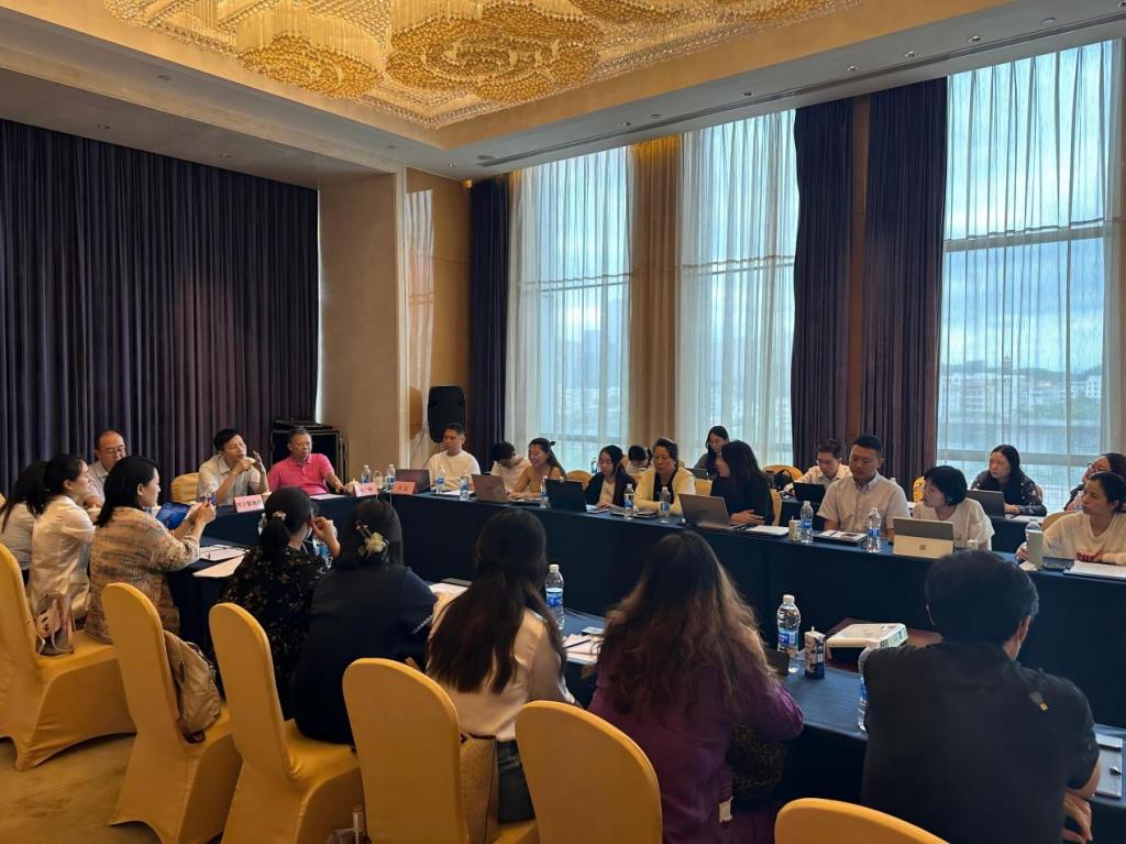 B11DC9BB301FAE66E2D0475C1F7_371901C2_1C32A 1C32A