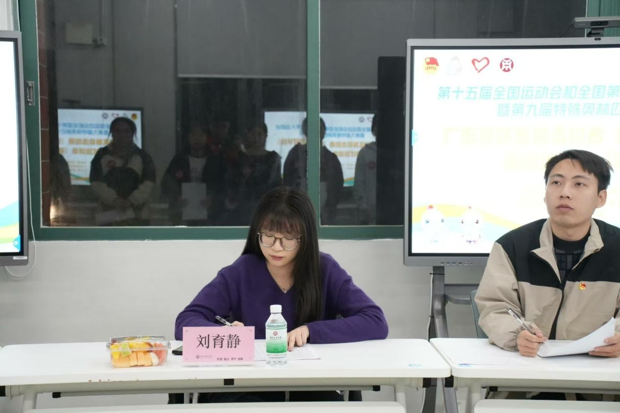 2262089F5513A917FE00BA276C9_E7EE8F16_A0B96