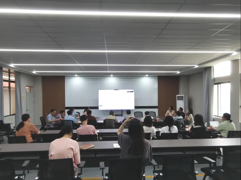 F67B9577DBF35C4120369B3640F_7BF557E5_12974 12974