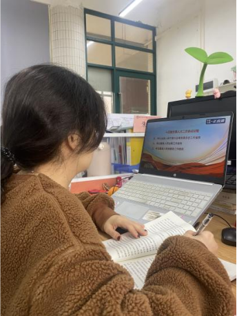 09295A2500E4962C48AED25C067_A6BA3FF3_3D8B4