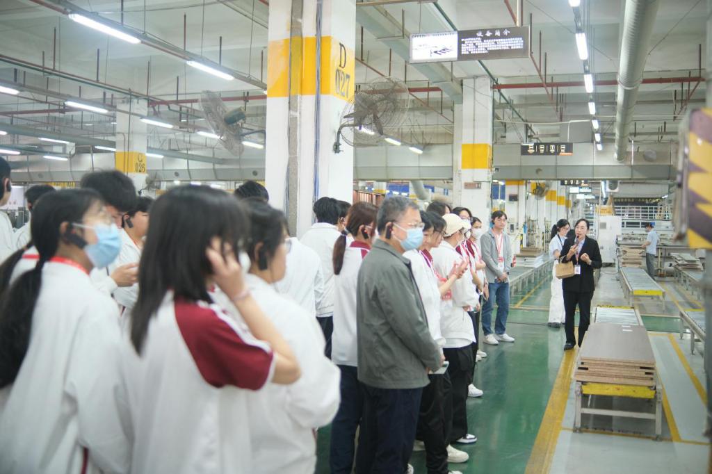 94C6689A0622E80D3009A502162_FC74620C_16A0D