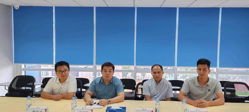 EE4AD0C282F8D667C5F9F25E068_9EE4D917_D941 EE4AD0C282F8D667C5F9F25E068_9EE4D917_D941