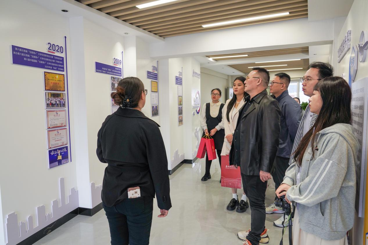 96A7E5742E6F3F3210528ECFE22_048B0EBB_FB55C 96A7E5742E6F3F3210528ECFE22_048B0EBB_FB55C