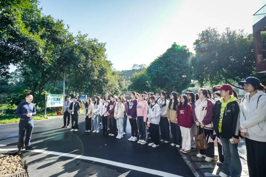 C8E06FD323B461DE9927D9B1DA6_23912FAC_1D58C