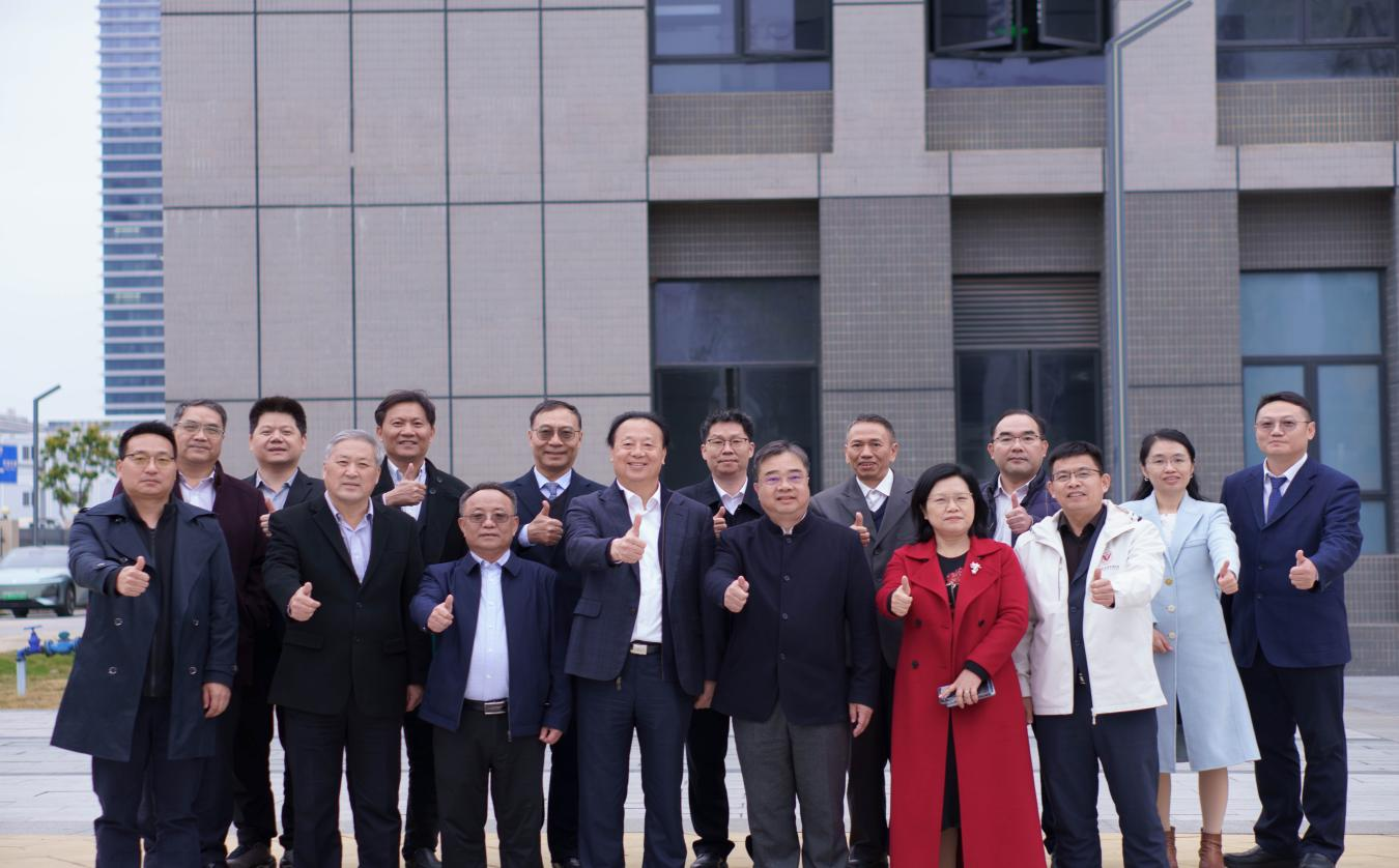 334B01F7C469F25267B1B275EA0_FACD3DBF_FDFB8