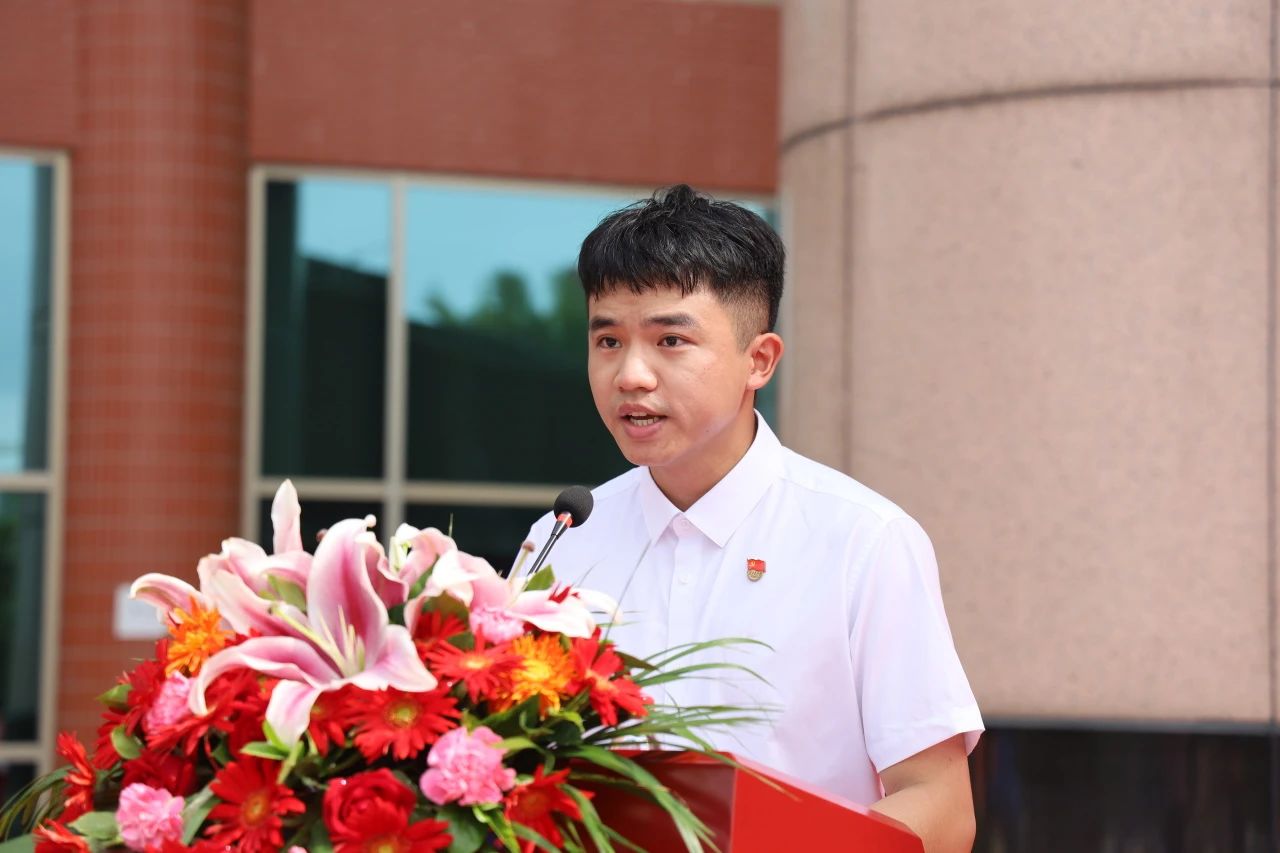 57837C49BACA5EDE5C86905FC63_627D35E1_17956