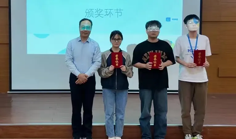 09404B0FD368FF5D7C6154EA405_6B5658A9_42A15