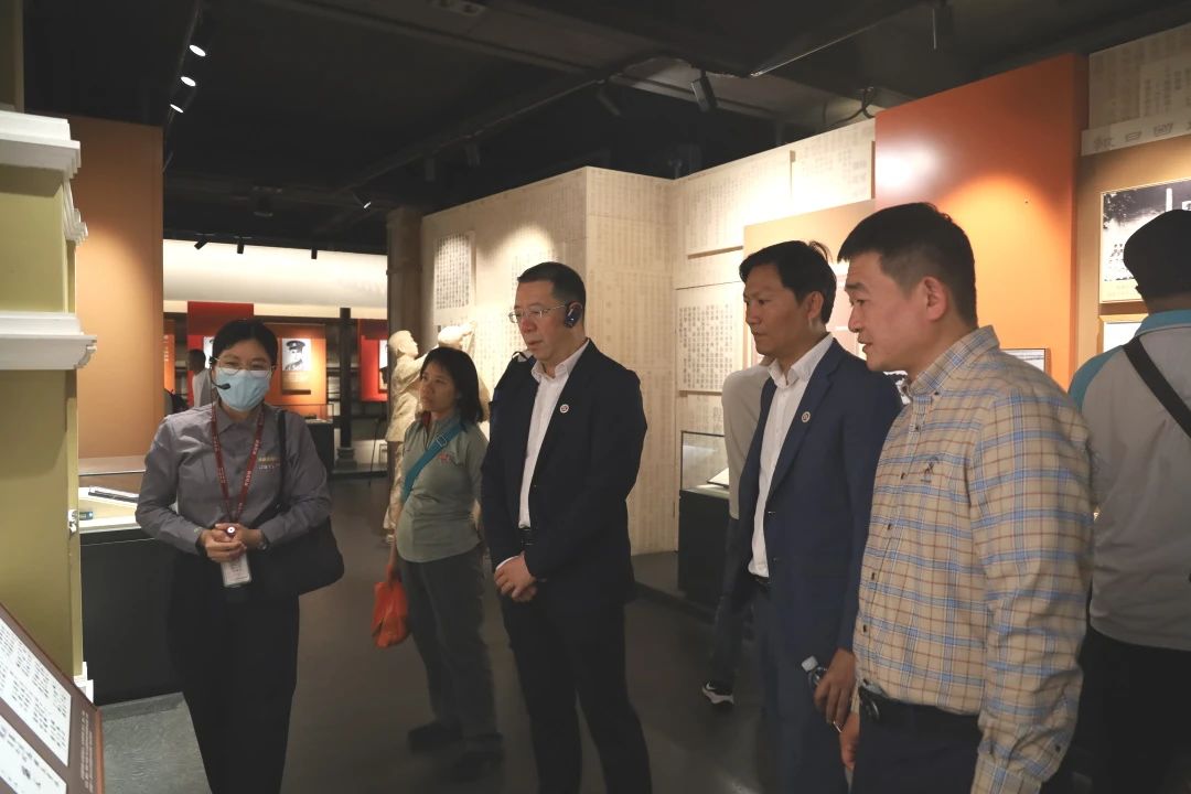 E05323DE163BAA2A55CB6C391AA_4F7BB4DB_143C6