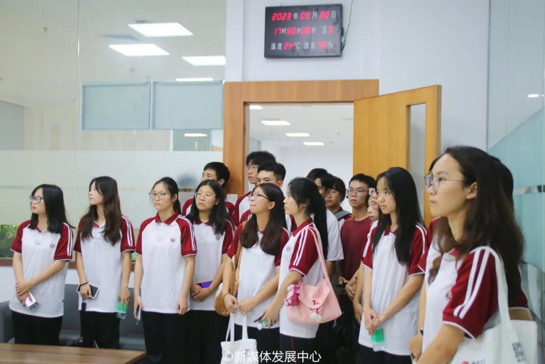 7D8C682F2782F8FA3ECA22AC274_1556155B_A4882