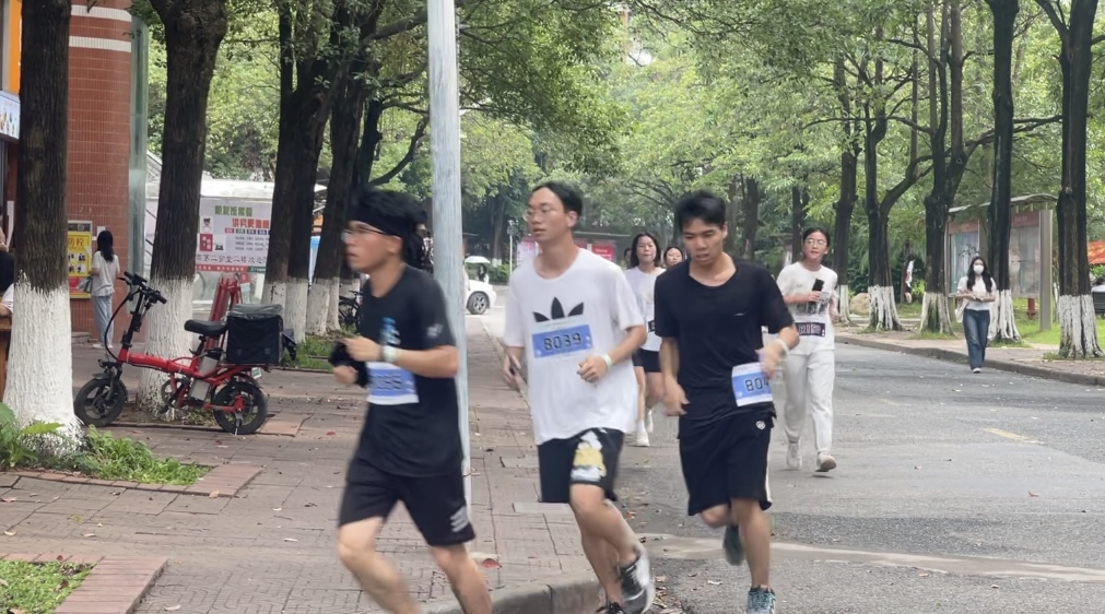 E1F1EBA221CEFDDA0EF95305A70_C6CFE931_E7CA4