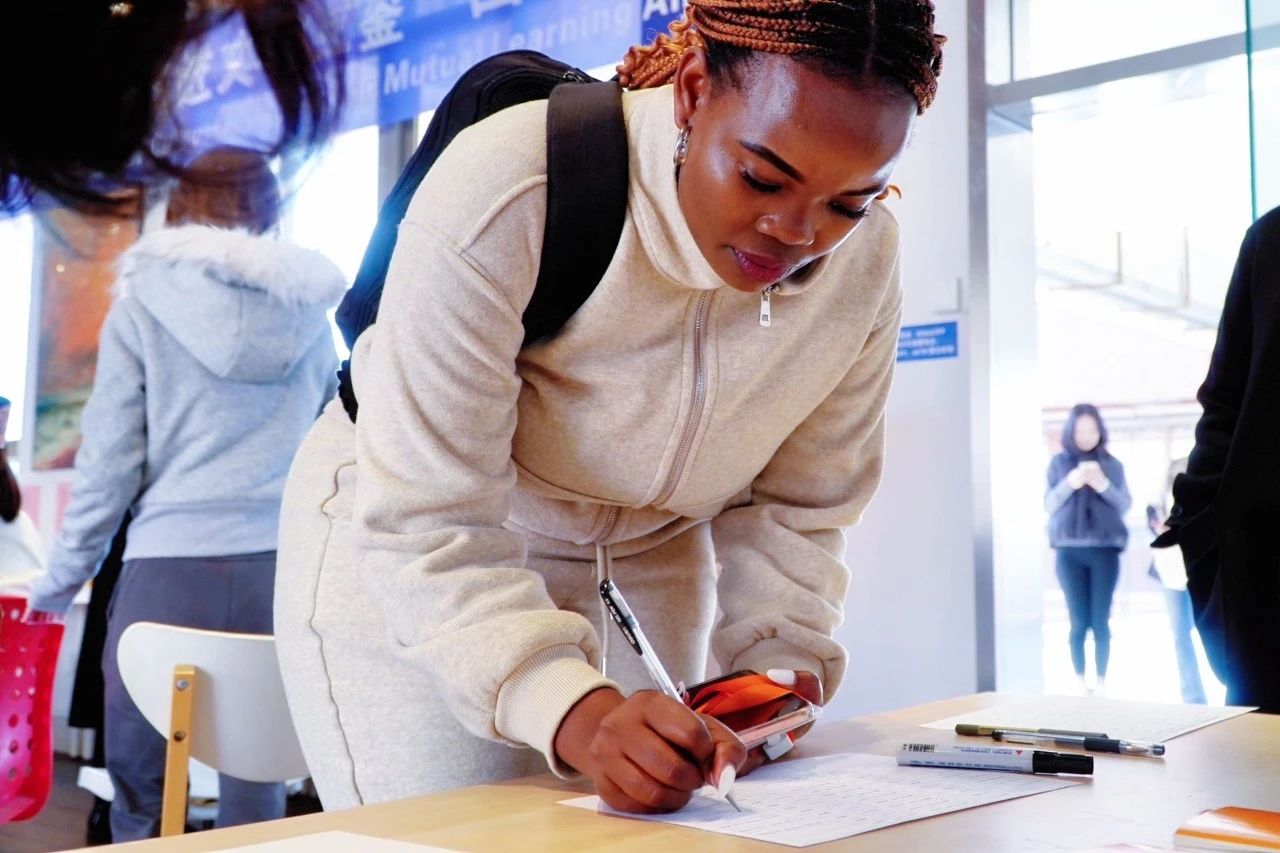 91FCAC4F16432B09D7294335C0C_0E90225B_2197A