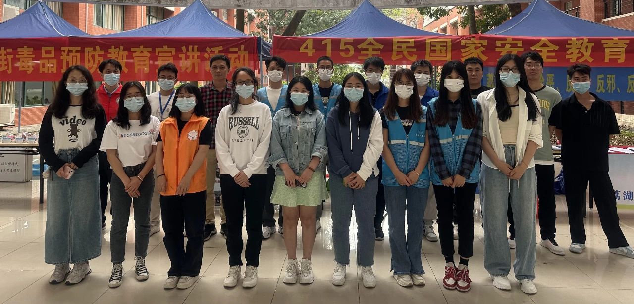 756AC1FBE3FECC743E5B61BA3F1_DC9DD02D_2A15F