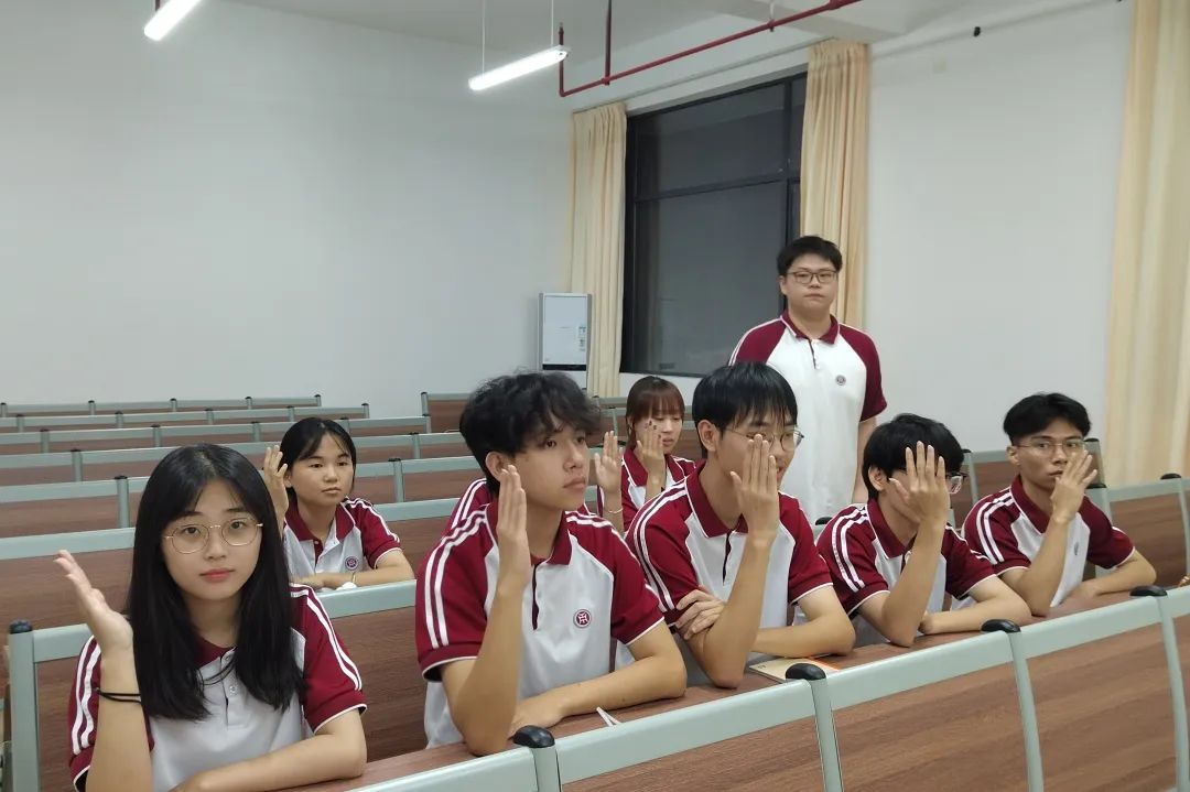 87F6153EAE1D5652AD9631FF1EC_B25A4924_A91C8