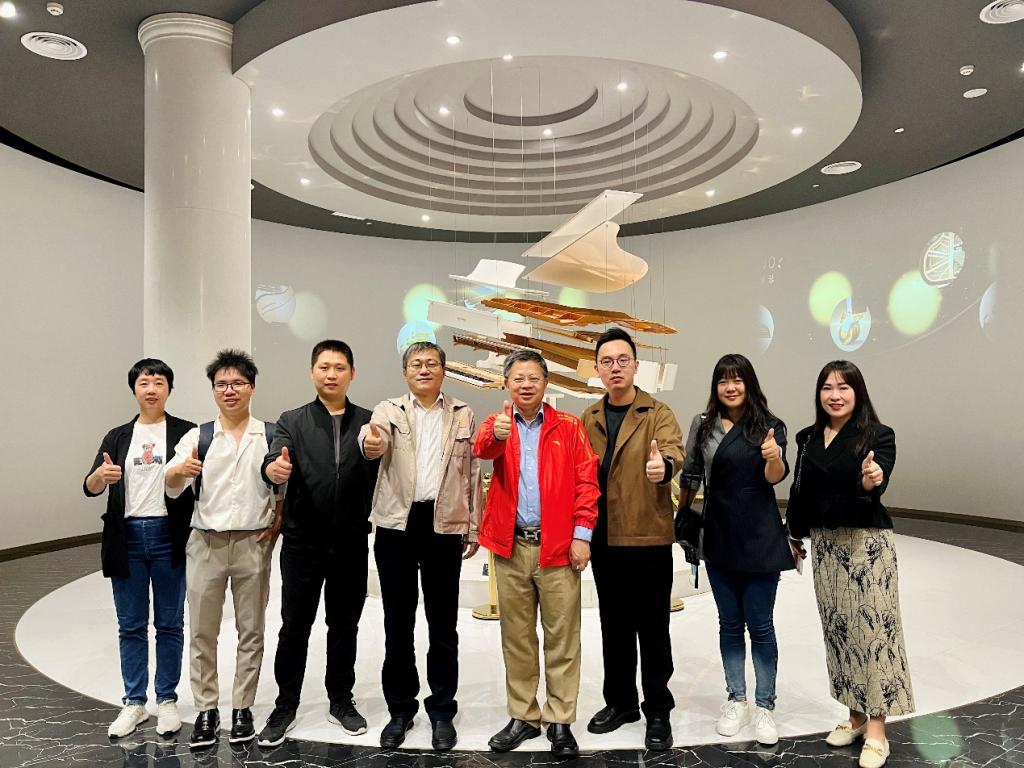 C8D9F09366AC4F4FE534A98F6E2_E5FBADB4_1D627