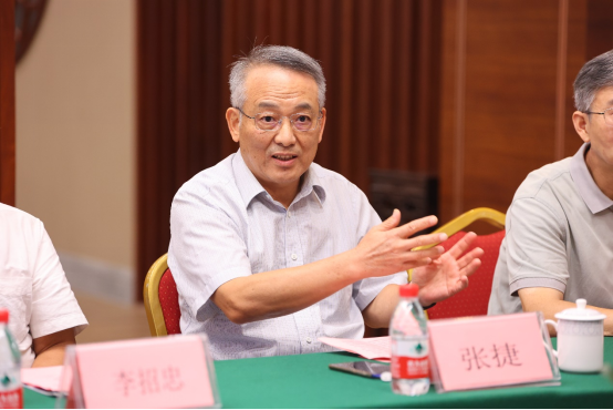 E6E545707BD69B8A1686D5B00C2_8FE29E41_C89C3 E6E545707BD69B8A1686D5B00C2_8FE29E41_C89C3