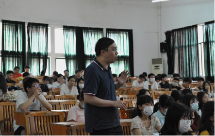 1A8317EC4E57FA6F7C149D0BAD2_A63A11CD_796A7