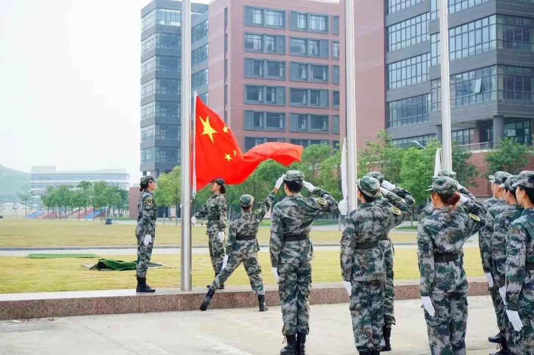 B17F463F662BDDCBEB904858F54_D434BDA0_22773