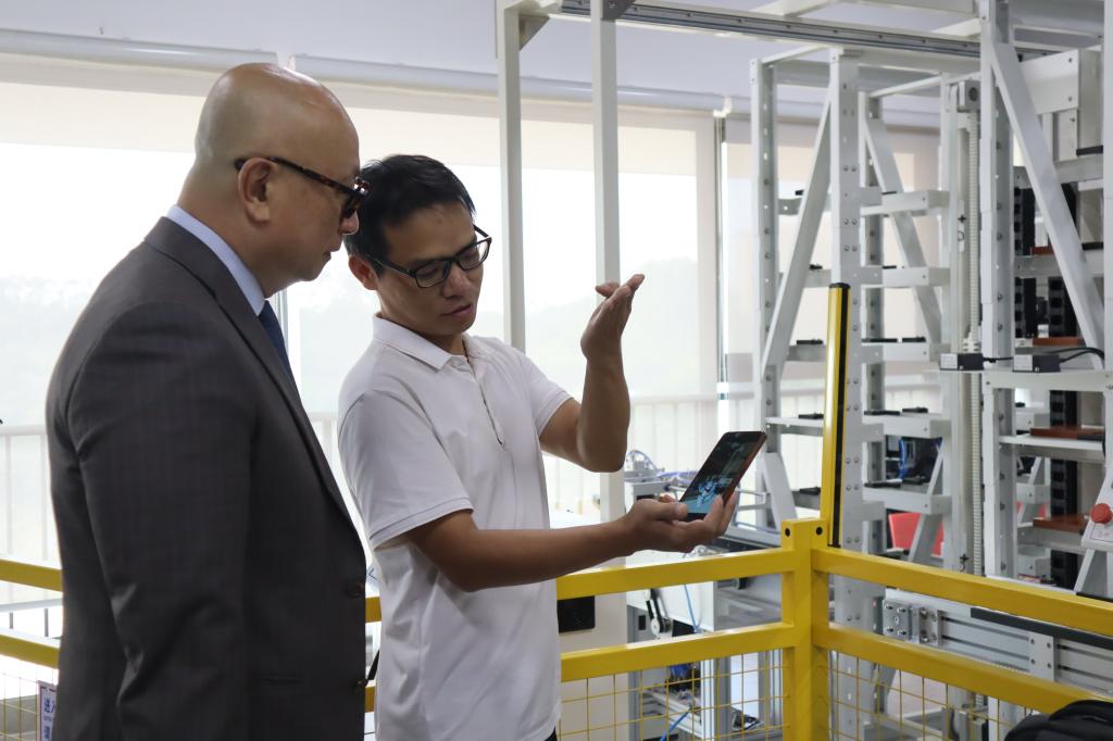 4E1BC0AA501A3D0C1C820B0CF8D_847EE278_13331 4E1BC0AA501A3D0C1C820B0CF8D_847EE278_13331