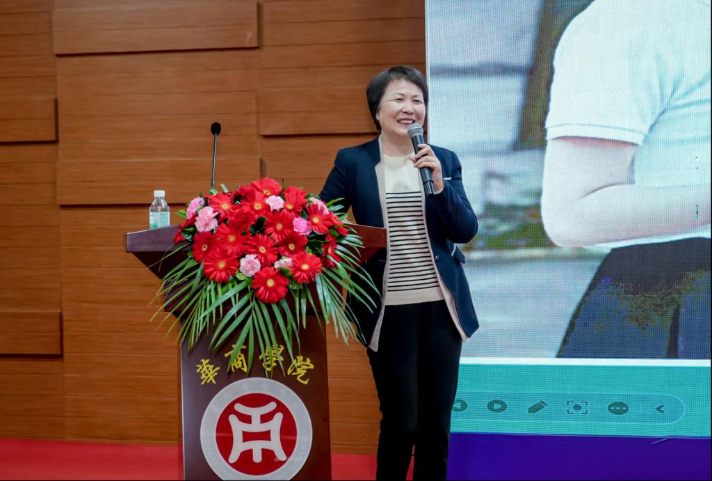 E2D77286D7F606E2CC9D6239AAB_5A0172ED_179E5 E2D77286D7F606E2CC9D6239AAB_5A0172ED_179E5