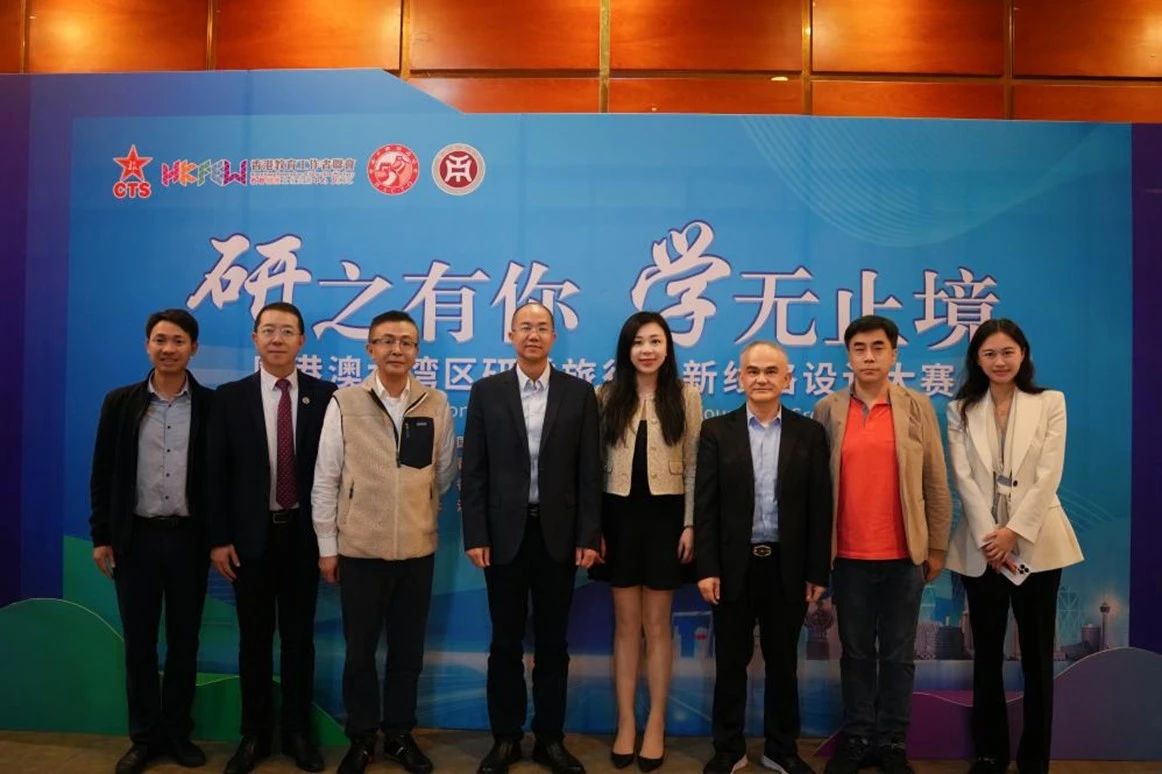 BACDE9310E39CEE79ECBBE649C0_8D01137D_19139