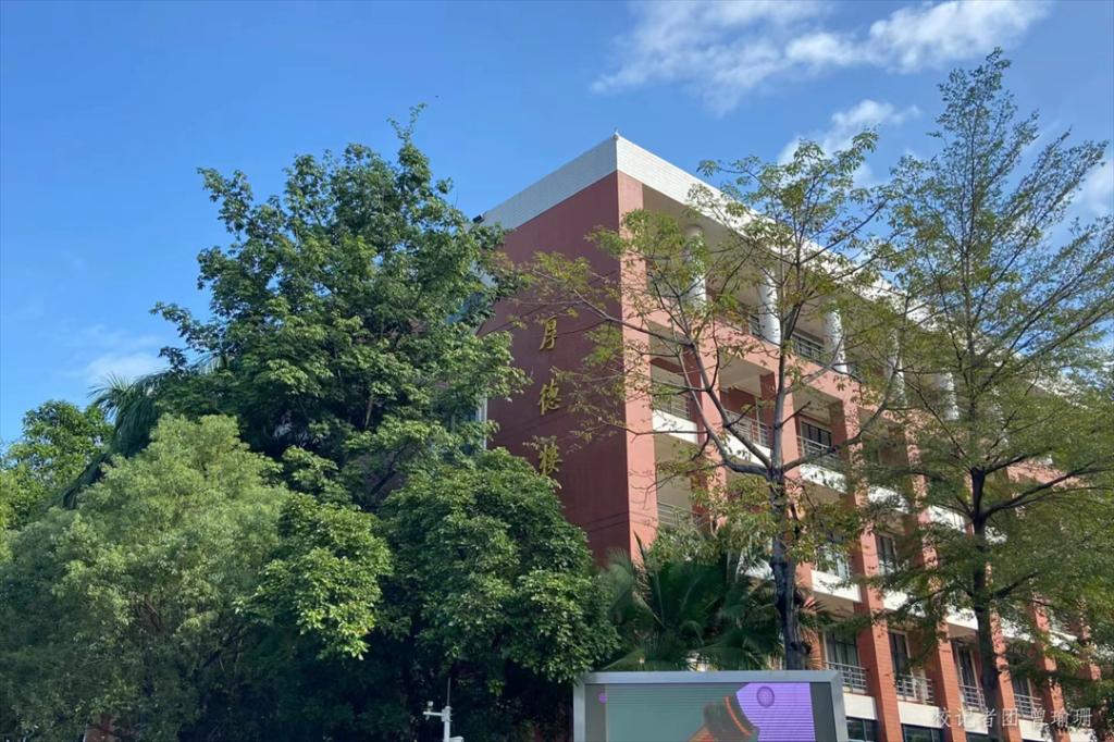 39373578E2C05A88329210FC444_276796EF_22F03 39373578E2C05A88329210FC444_276796EF_22F03