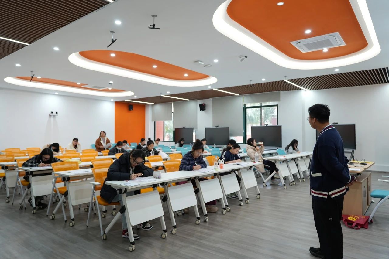 110E1F0892F5995EB2B188AD147_EA1BC637_21919 110E1F0892F5995EB2B188AD147_EA1BC637_21919