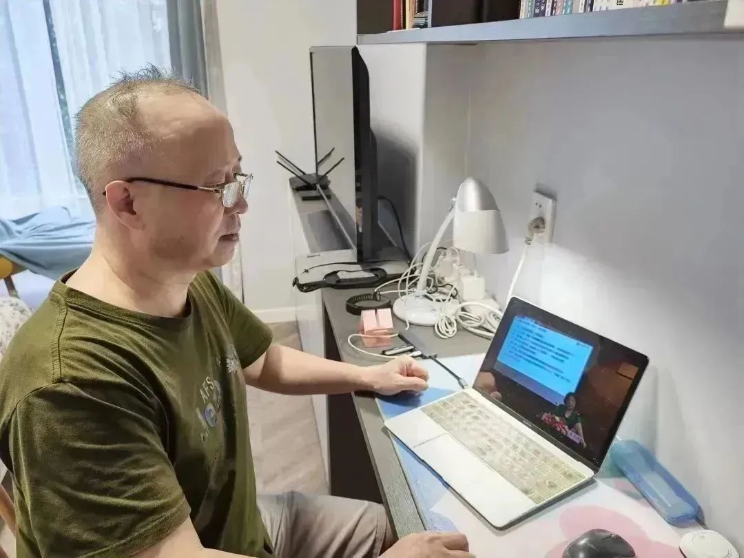 A4E817FF05D222059D09327F4EF_2665BB3C_18889