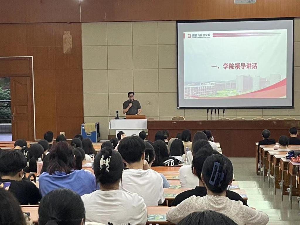 2FE3D2E702C297BF1D1B33ABE82_ED6D8080_17E18